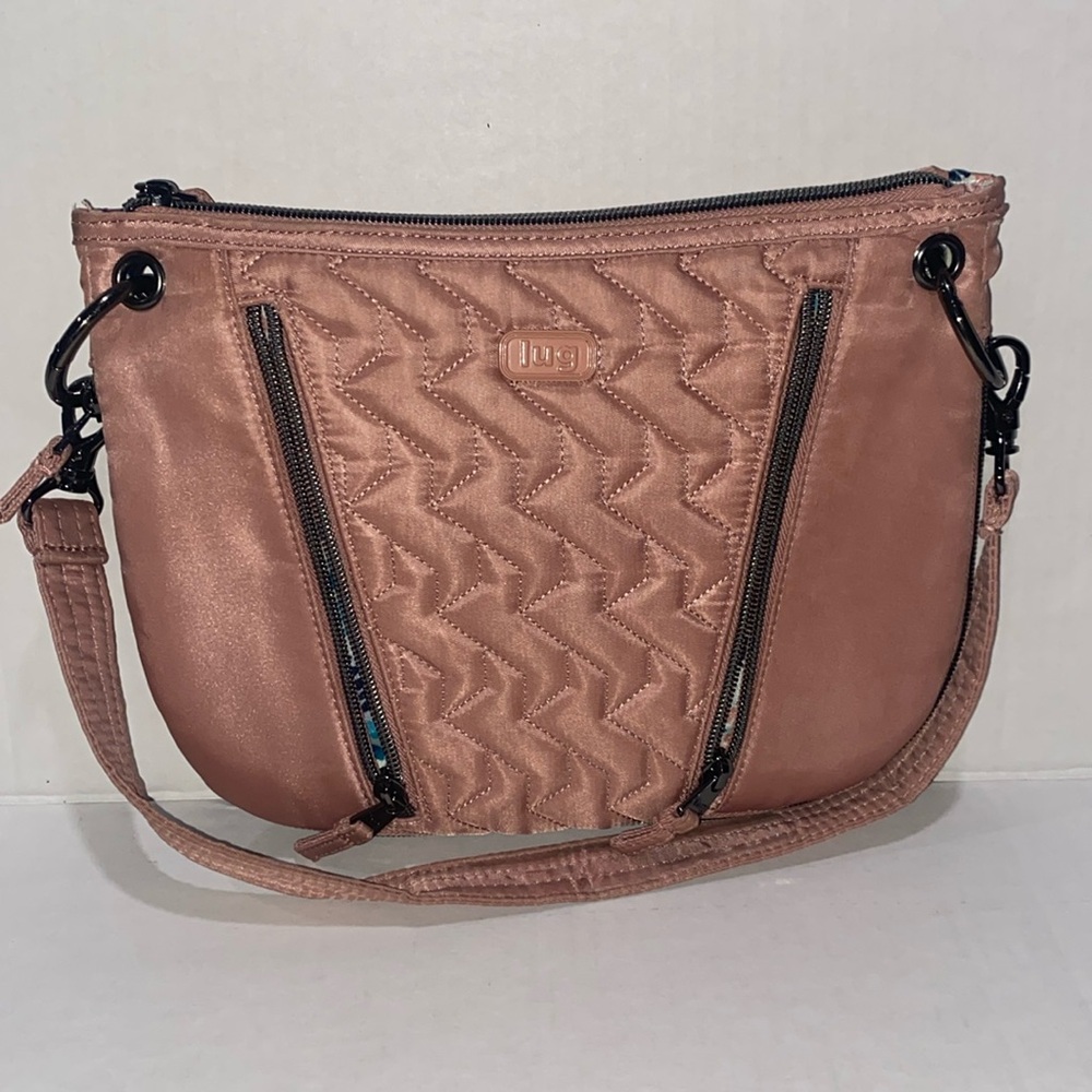 Lug swivel mauve crossbody